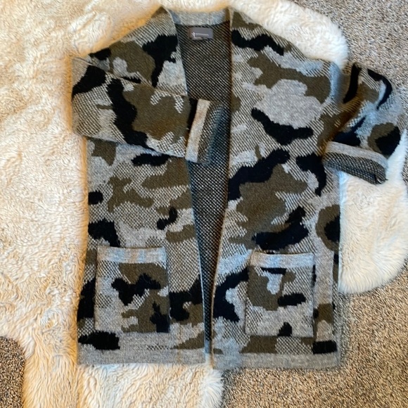 Anthropologie Camo Sweater - Picture 2 of 5